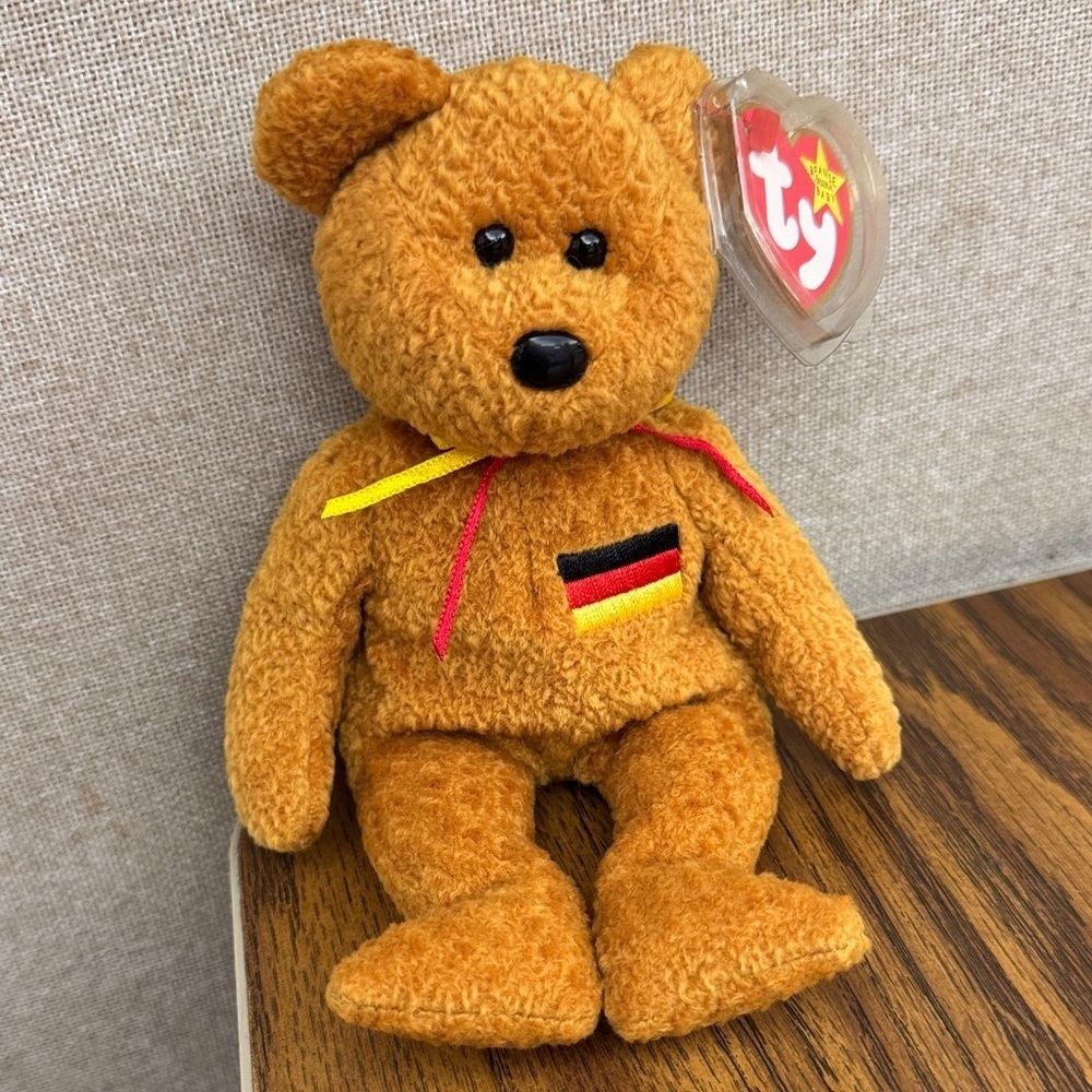 Ty 90’s vintage Beanie Babies Germania German Golden Plush beanie bear